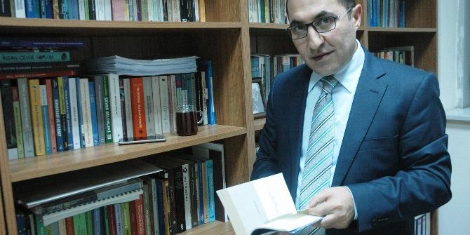 Doç. Dr. Menaf Turan’dan Başkanlık Sistemi Açıklaması