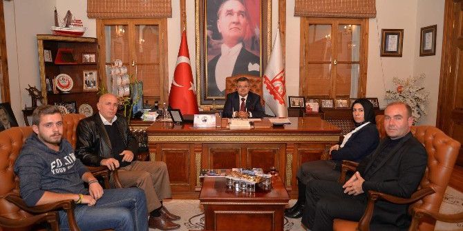 Başkan Yağcı’ya Ak Parti Sosyal İşler Başkanlığı’ndan Ziyaret