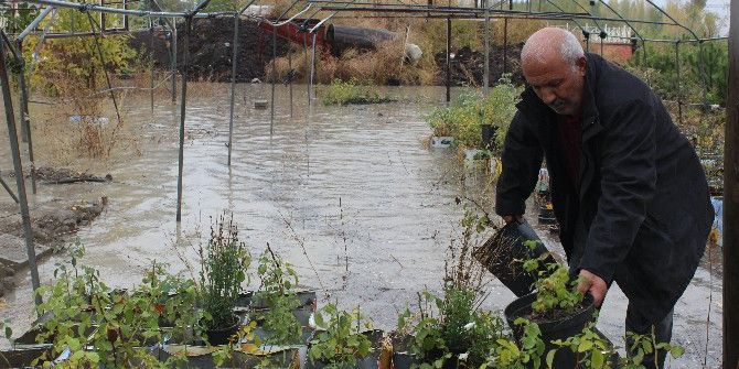 Muş’ta Su Baskını