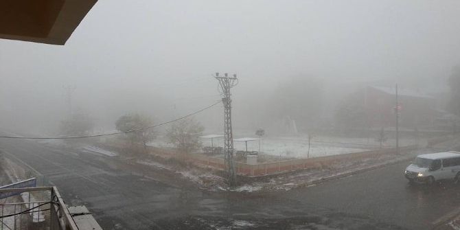 Bingöl’e Yılın İlk Karı Düştü