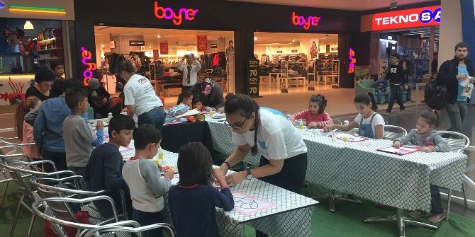 Gaziantepli Miniklerden Mozaik Şov