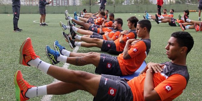 Adanaspor, Çaykur Rizespor Maçı Hazırlıklarını Sürdürdü