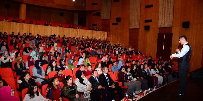 Aksaray Belediyesi’nin Eğitime Katkısı Devam Ediyor