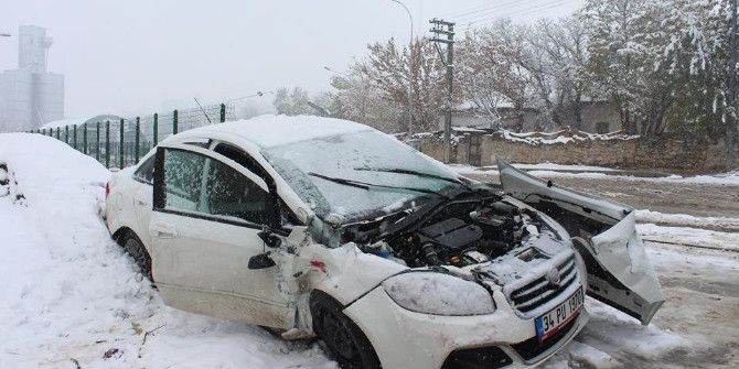 Horasan’da Tren Otomobili Biçti