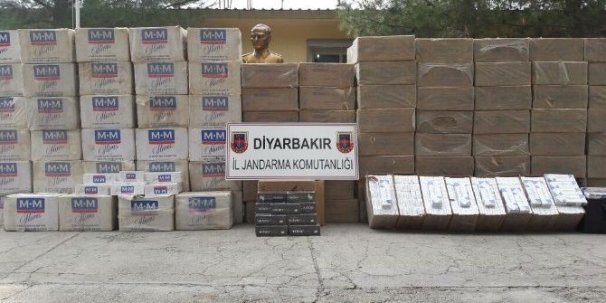 Diyarbakır’da Piyasa Değeri 425 Bin Tl’lik Sigara Ele Geçirildi