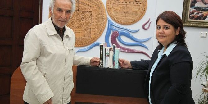 Odunpazarı Belediyesi Kütüphanelerine Abd’den Bağış