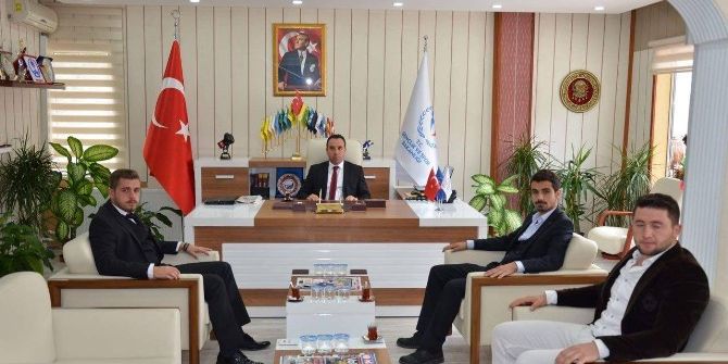 Ak Gençlerden İl Müdürü Yıldız’a Ziyaret