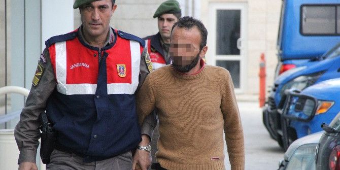 Kendisine Ateş Açanı Elinden Aldığı Tüfeğiyle Vurdu