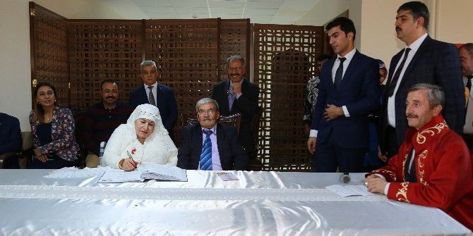 İkinci Bahar Nikahını Tahmazoğlu Kıydı