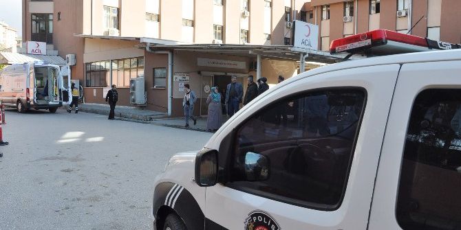 Darp Edilen Kadın Hastaneye Kaldırıldı