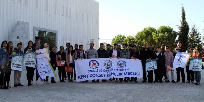 Denizli Büyükşehir Gençlik Meclisi İlçeleri Gezdi