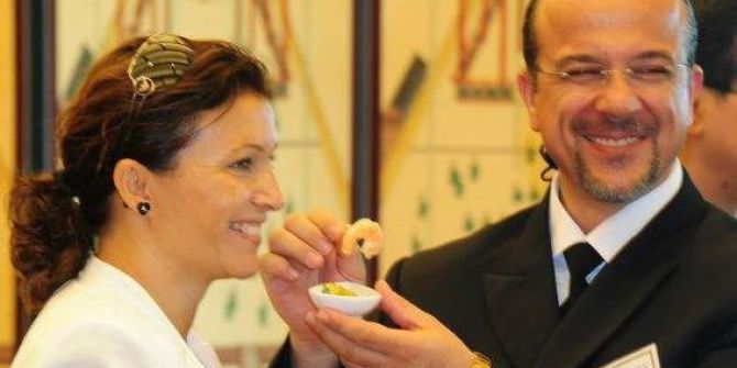 Tartıştığı Eşini Yakarken Kendini De Yakan Koca Öldü