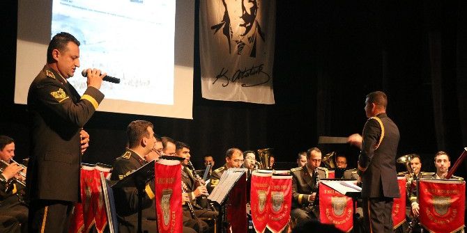 Askeri Bando Mest Etti