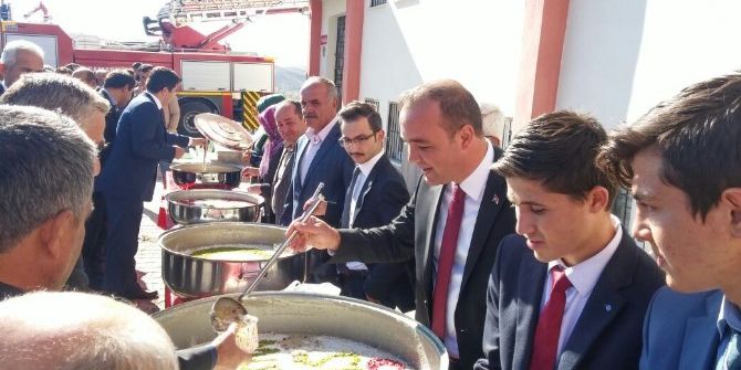 İmam Hatip Lisesinde Aşure Etkinliği Düzenlendi