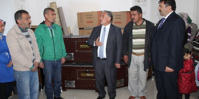 Niğde Belediyesi 40 Aileye Soba Yardımında Bulundu