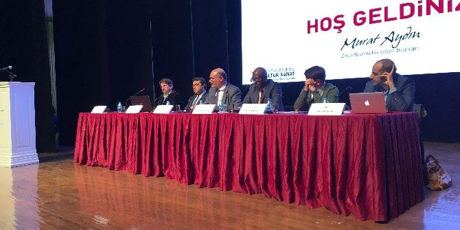 Somalili Ve İranlı Katılımcılar Zeytinburnu’ndaki Panelde 15 Temmuz’u Anlattı