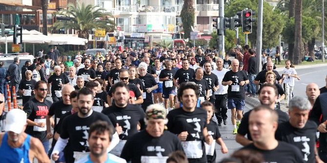 Karşıyaka, Ata’dan Ana’ya Koşuyor