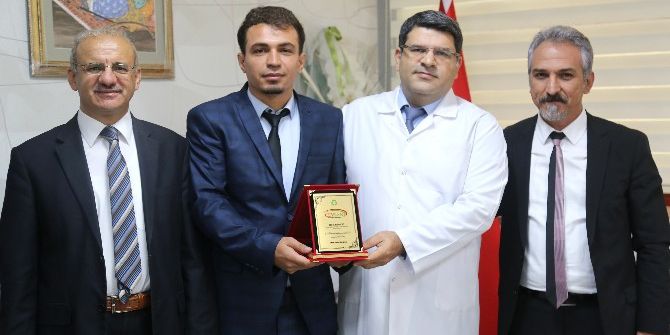 Sağlık Çalışanları 2 Yılda 6 Bin Ağaç Kurtardı