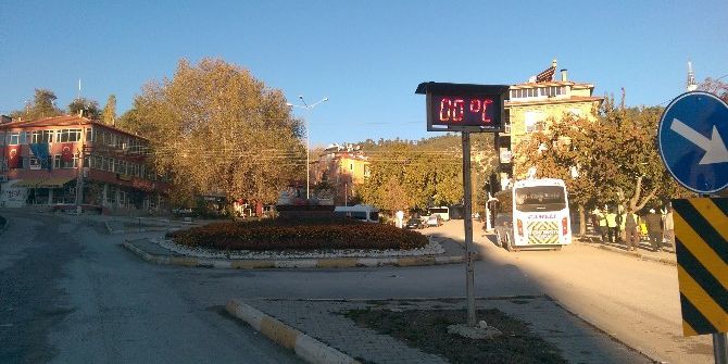 Çameli’de Don Ve Sis Uyarısı Yapıldı