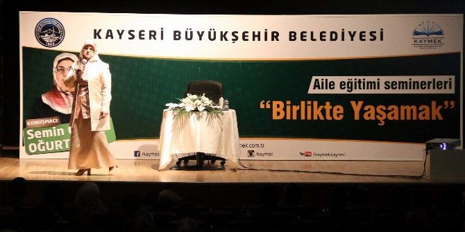 Huzurlu Aileler İçin Seminerler Sürüyor