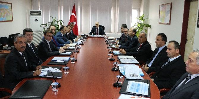 Vali Dağlı Başkanlığında Yatırım İzleme Toplantısı Gerçekleştirildi