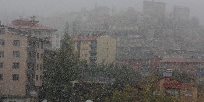 Hakkari’de Kar Yağışı