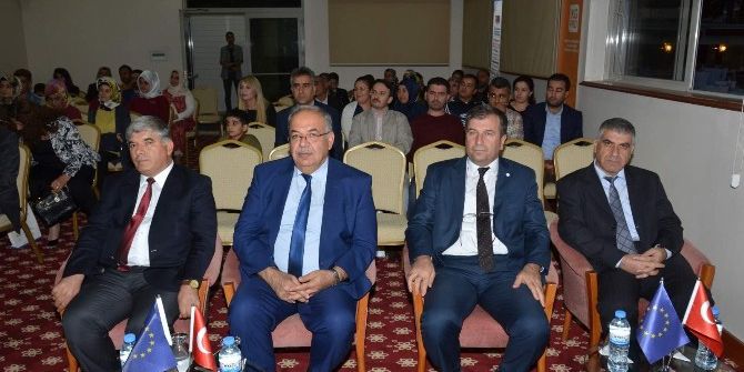 “Okulluyum Çok Mutluyum” Projesi Kapanış Toplantısı Gerçekleştirildi