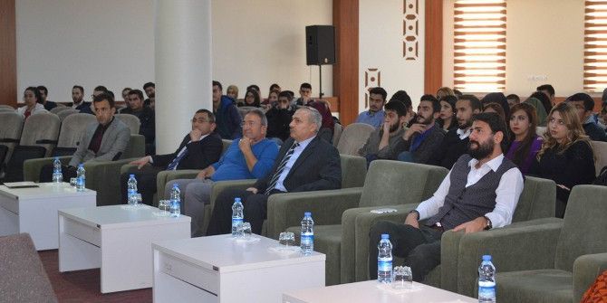 İletişim Fakültesi Öğrencilerine ’Dijital Ve Kurumsal Pr’ Anlatıldı