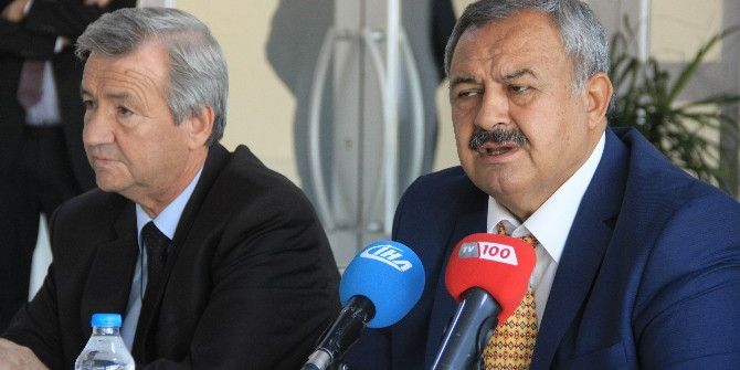 Başkan Uysal, Konut Projelerini Anlattı