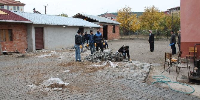 Araç Müftüsü Süleyman Demiryürek, Çalışmaları Yerinde İnceledi