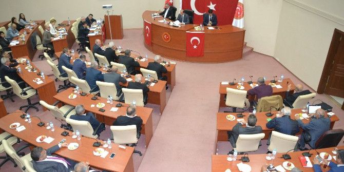 Isparta’nın Bütçesi 90 Milyon Lira