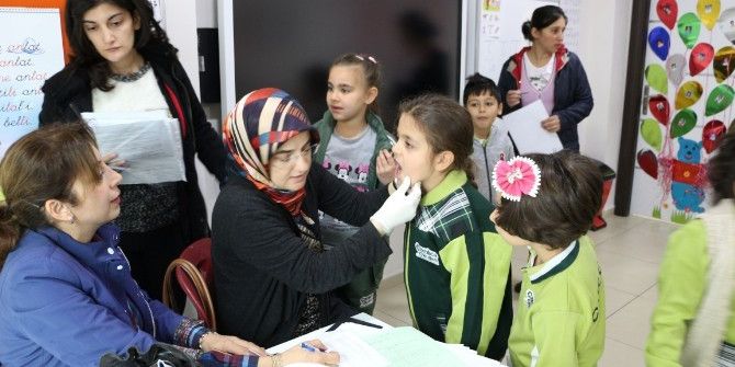 Öğrenciler Ağız Ve Diş Sağlığı Kontrolünden Geçti