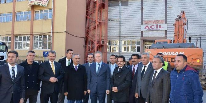 Sivas Eski Numune Hastanesi’nin Yıkımına Başlandı