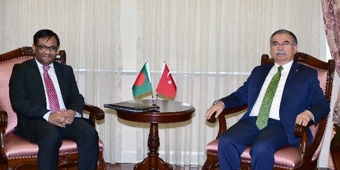 Milli Eğitim Bakanı Yılmaz, Bangledeş Büyükelçisi Sıddıki’yi Kabul Etti