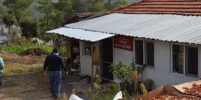Köyceğiz Belediyesi’nden Kaçak Önlemi