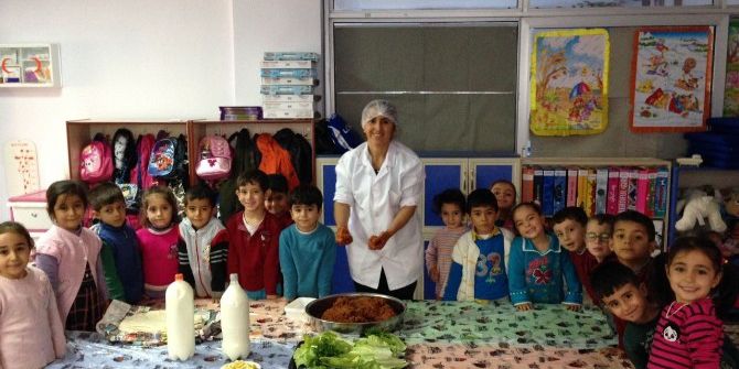 Anaokulunda “Anne Eli Değmiş Gibi” İsimli Proje Start Aldı