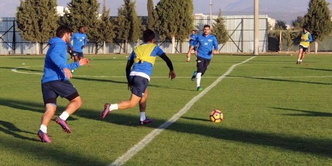 Akhisar Belediyespor, Fenerbahçe’ye Bileniyor