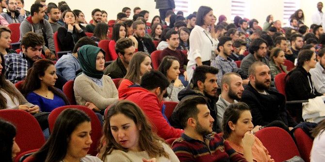 Taşçı, Gençlere Deneyimlerini Aktardı