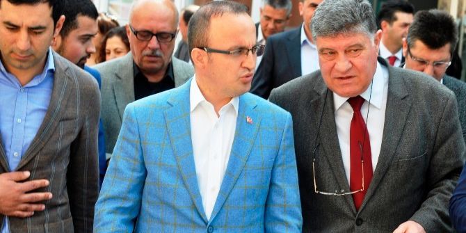 Babakale’ye Halı Saha Yapılacak