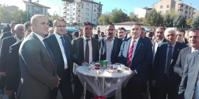 Kovancılar’da El Sanatları Sergisi Açıldı