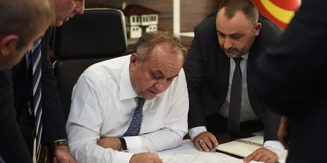 Belediye Başkanı Tahsin Babaş’tan Esnafa İkinci İstanbul Müjdesi