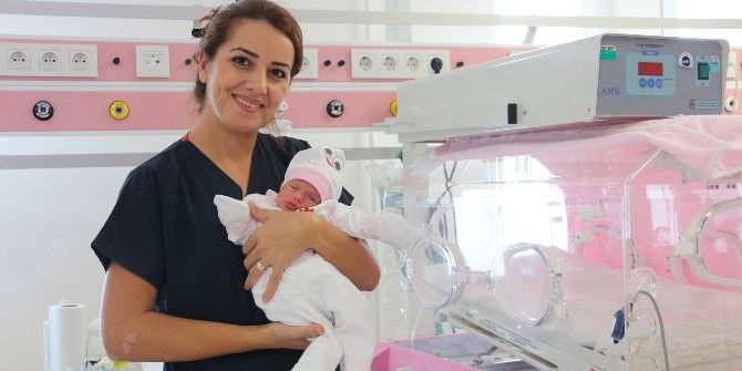 Demirel Bebek Hayata Tutundu