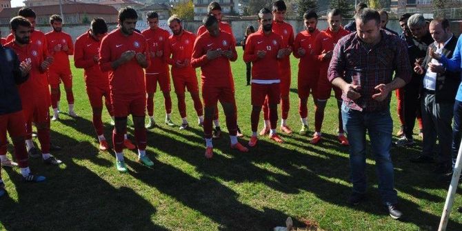 Bartınpsor’da Şansızlığı Yenmek İçin Kurban Kesildi
