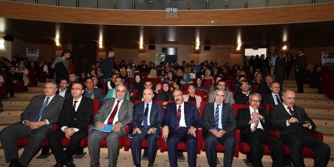 Dü’de Hayata Bağış Sempozyumu Düzenlendi