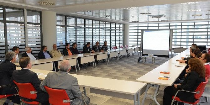 Uşak Üniversitesi Sanayicilerle Biraya Geliyor