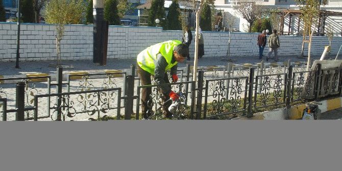 Özalp Belediyesi Çalışmalarına Hız Verdi