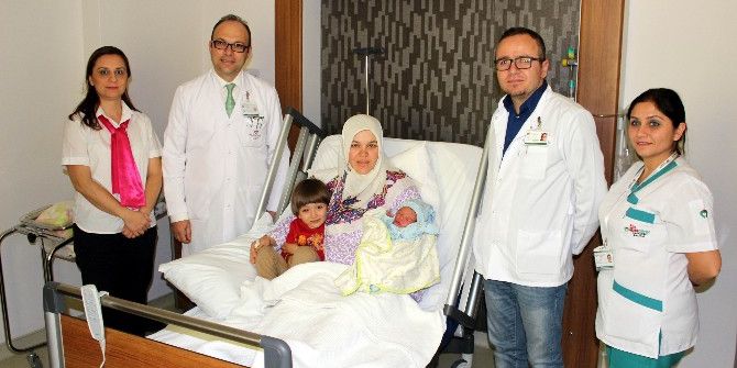 Sezaryandan Sonra Normal Doğum Yaptı