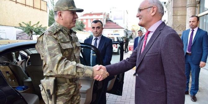 Yılmaz: “Hainlerin Planları Türkiye’de Tutmaz”