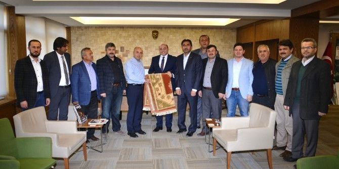 Ak Parti Kütahya İl Başkanı Ali Çetinbaş Gediz’de Ekonomik İstişare Toplantısına Katıldı