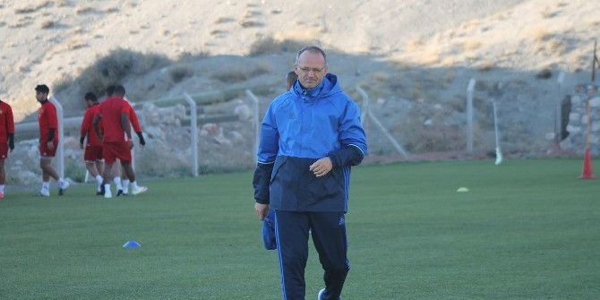 Ümraniye Maçı Öncesi İrfan Buz’dan Rehavet Uyarısı